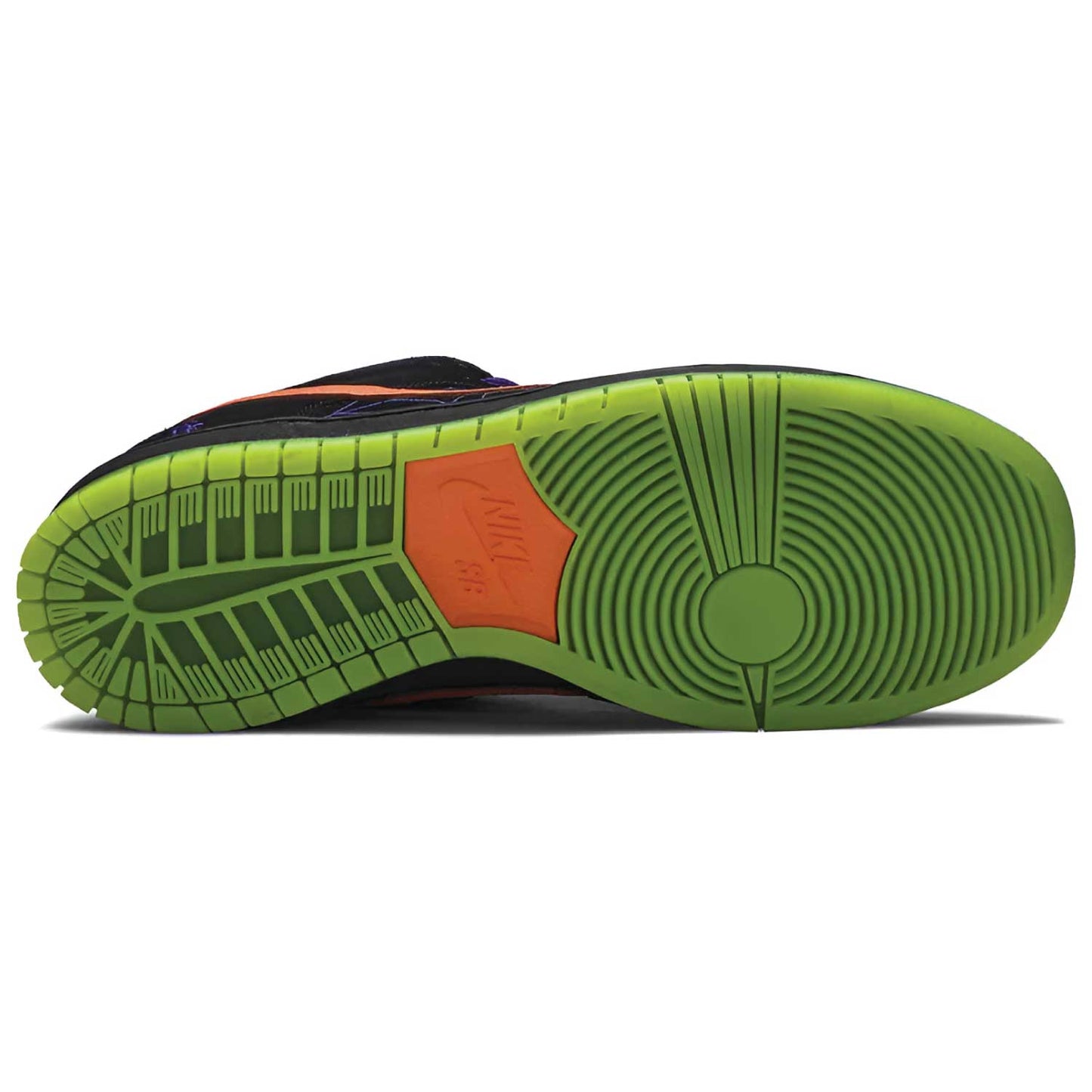 Dunk Low SB 'Night of Mischief' - BQ6817-006
