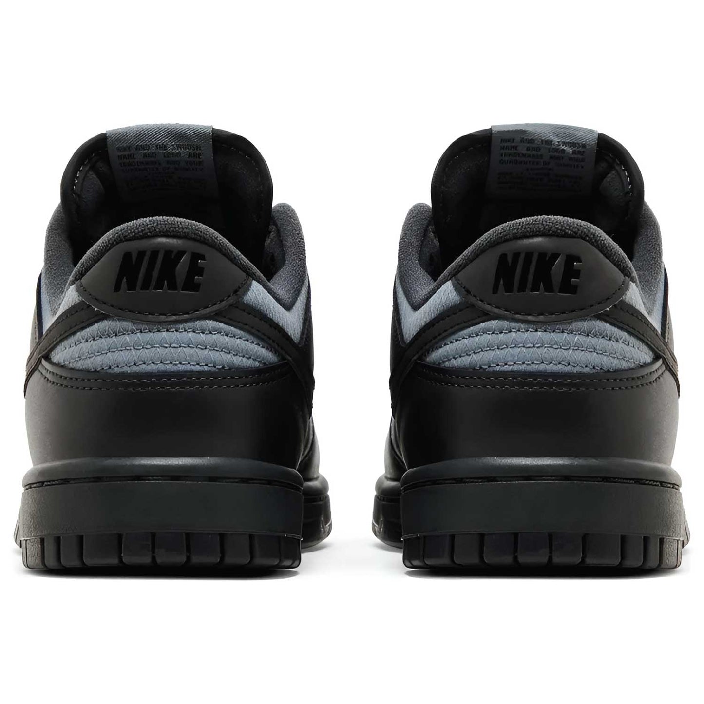 Dunk Low SE 'Off Noir Smoke Grey'