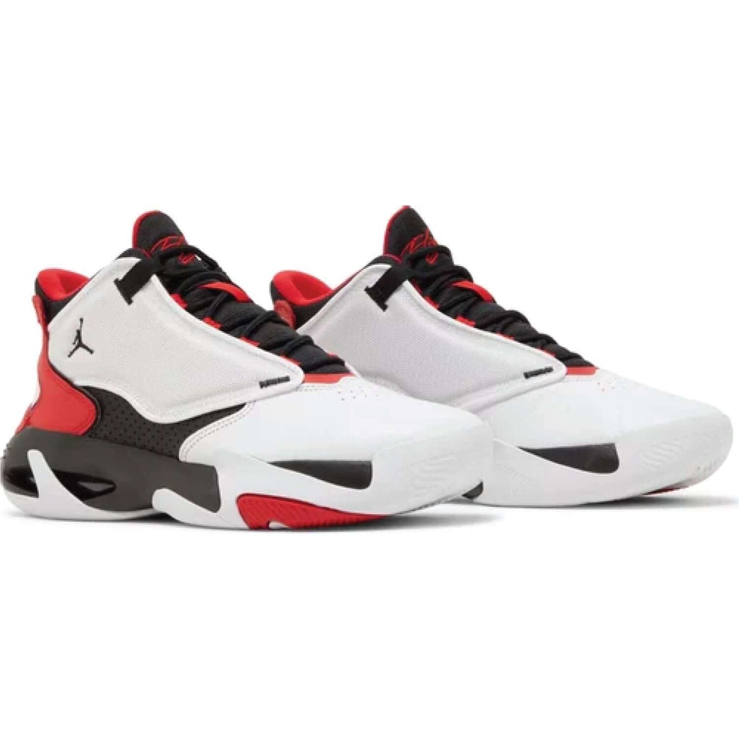 This is the Jordan Max Aura 4 'White University Red' pair. which describes the beauty of Max Aura..