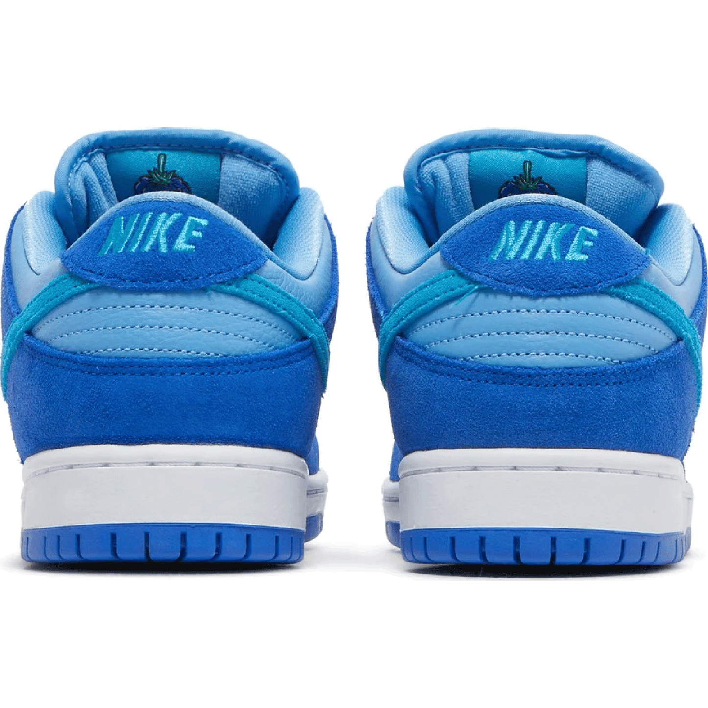 SB Dunk Low Blue Raspberry - DM0807-400