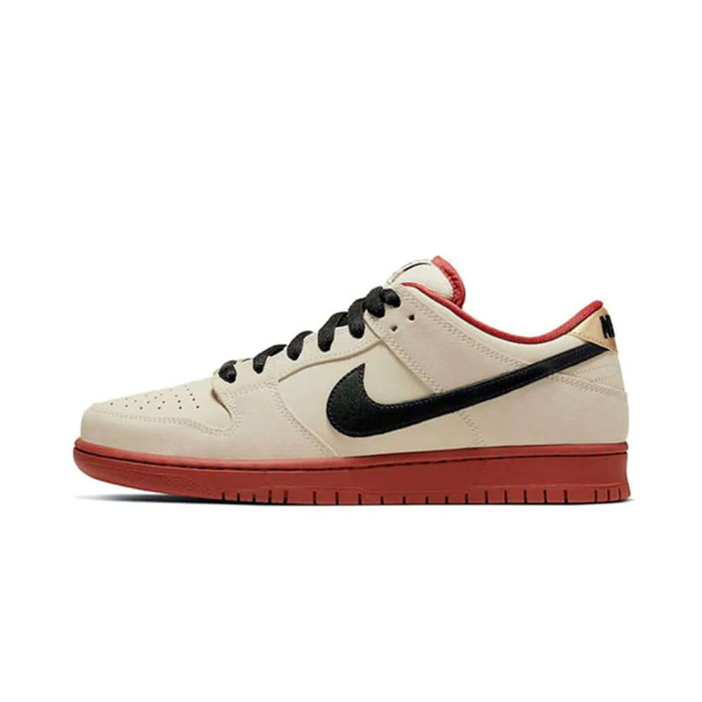 SB Dunk Low Pro Hennessy - BQ6817-100