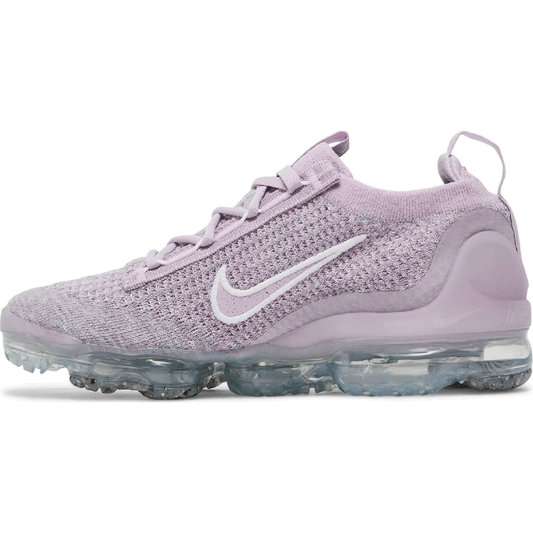 This is the left side of Air VaporMax 2021 Flyknit Light Arctic Pink (Wmns)