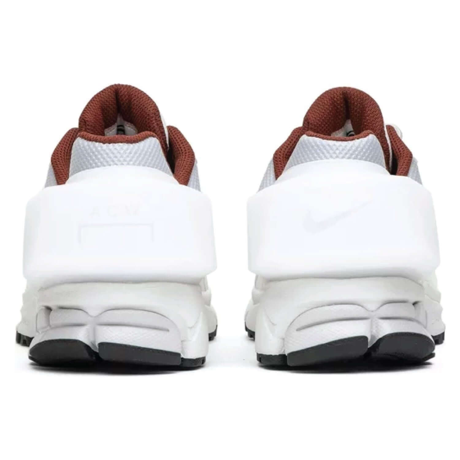 This is A-Cold-Wall x Air Zoom Vomero 5 'Sail' from the trainer's factory.
