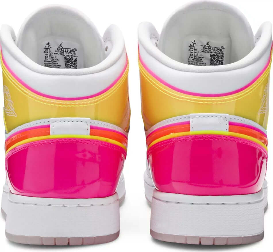 air jordan 1 mid , air jordan 1 mid se edge glow , air jordan 1 mid se , nike air jordan 1 mid , nike jordan mid , nike air jordan mid , jordan air 1 mid junior , jordan aj 1 mid se , jordan 1 mid grey , wmns air jordan 1 mid , air jordan mid se , jordan one mid  , High OG Jordans , Jordan 1 Retro High OG , Nike Air Jordan 1 Retro , Air Jordan 1 release , Best Air Jordan 1 deals