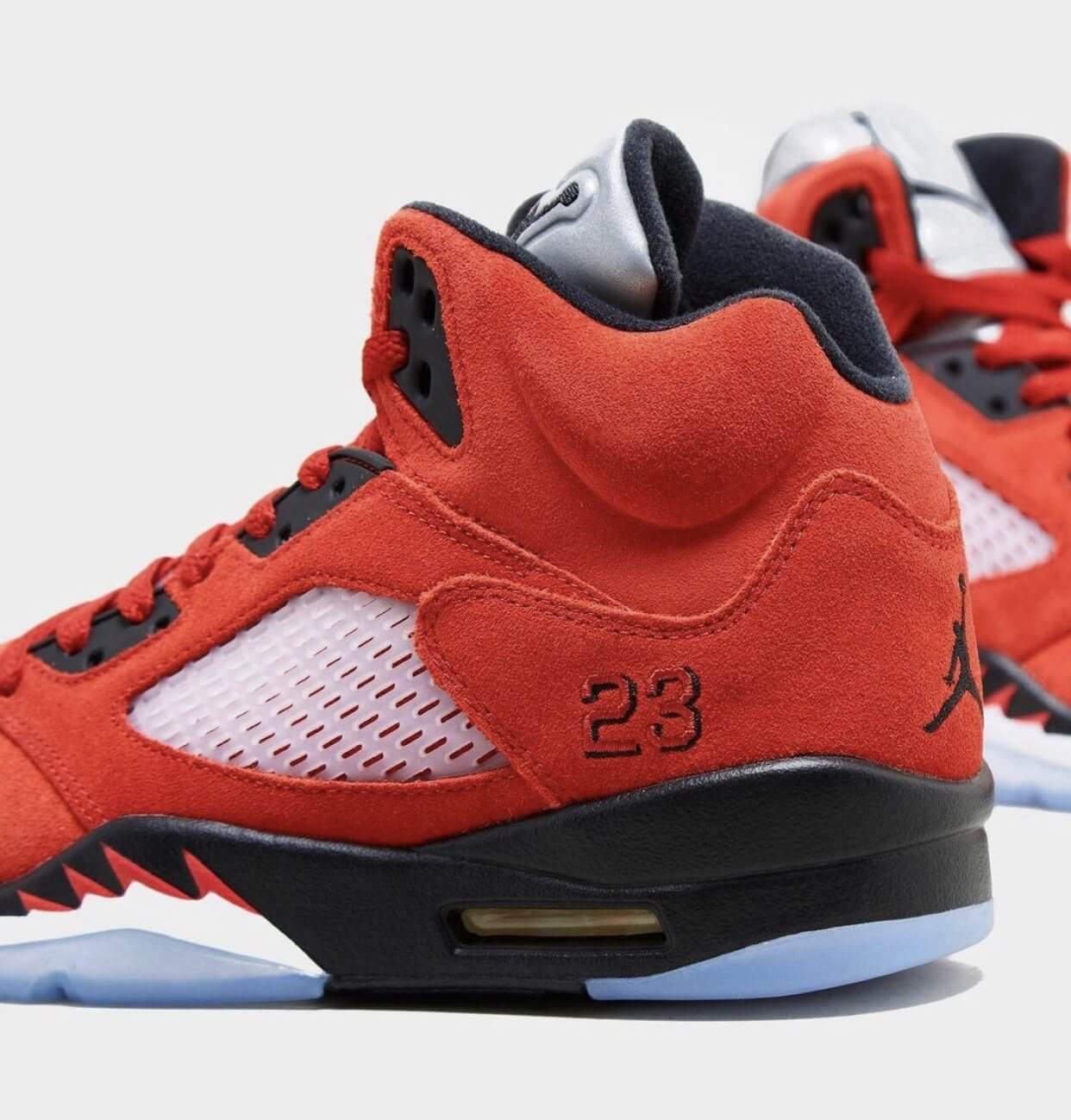 Air Jordan 5 Retro Raging Bull
