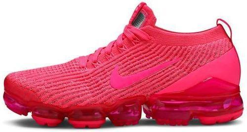 This is the left side design of Air VaporMax Flyknit 3 Pink (Wmns)