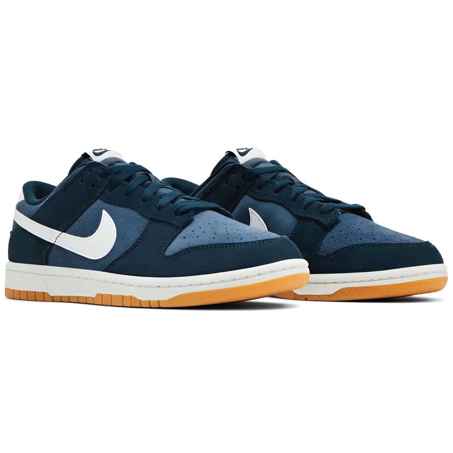 Dunk Low SE 'Armory Navy Gum'