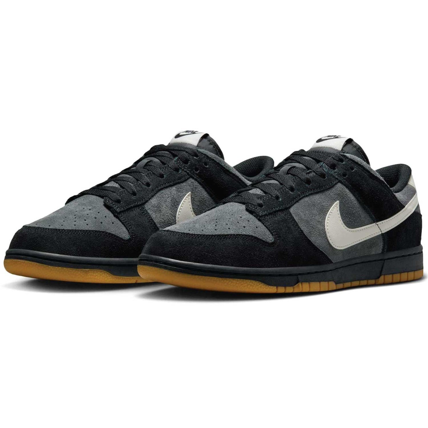 Dunk Low SE 'Black Anthracite Gum'