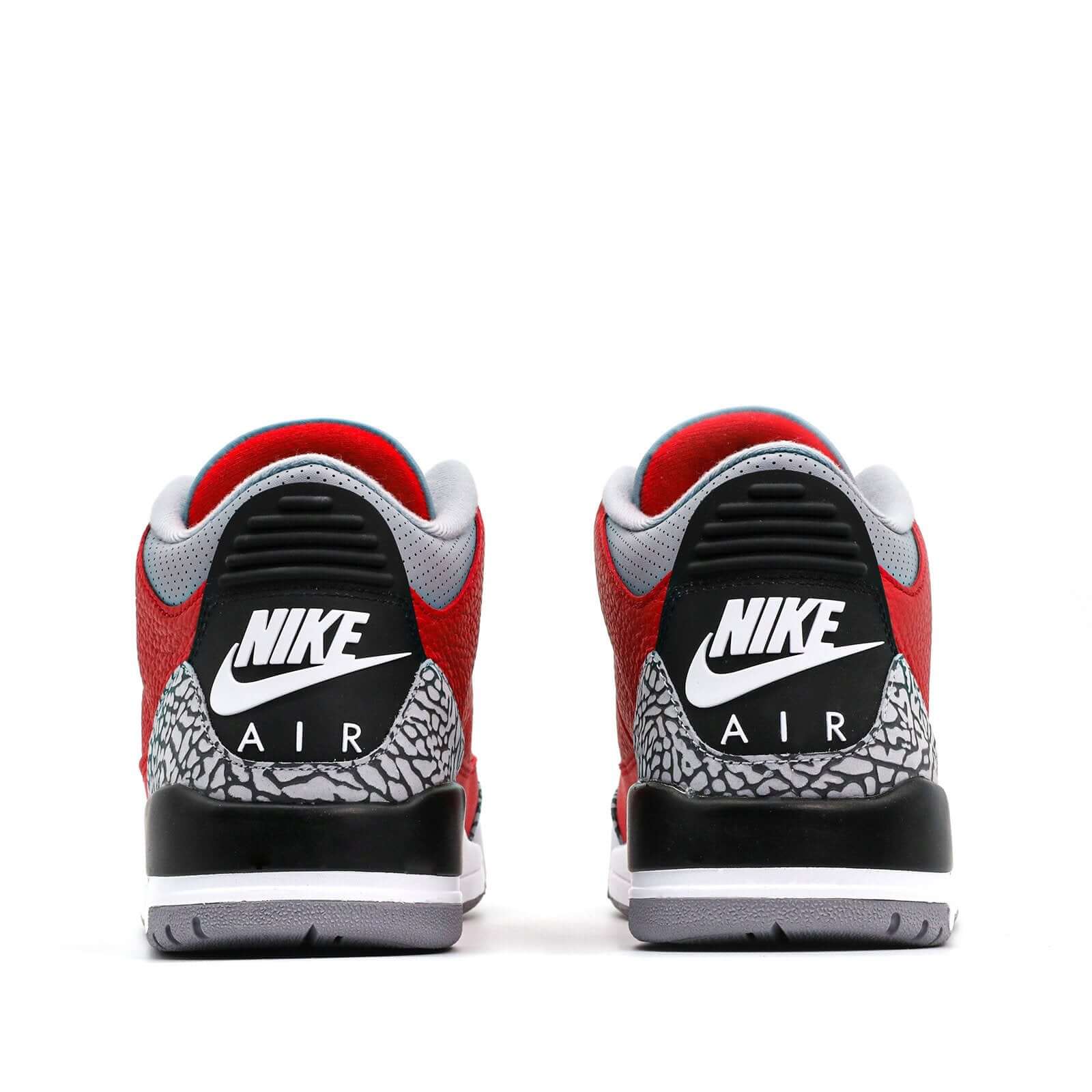 Air Jordan 3 Retro GS Fire Red | Air Jordan 3 Retro GS 'Fire Red' | retro gs fire red |Nike Air Jordan III|Nike air jordan 3|nike air|nike 3|nike|jordans|jordan 3 retro gs fire red