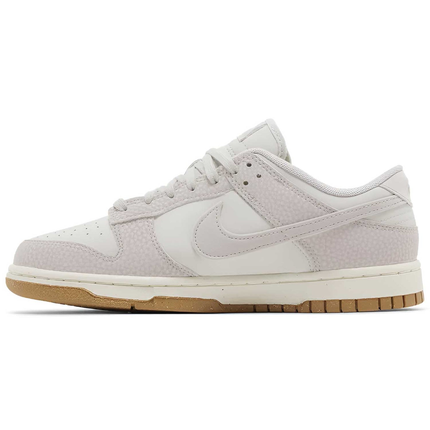 Wmns Dunk Low Premium Next Nature 'Platinum Violet Gum'
