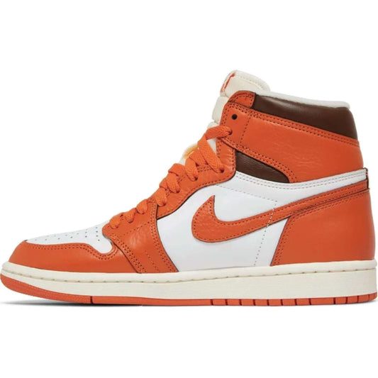 This is the left side shoe of Wmns Air Jordan 1 High OG 'Starfish'